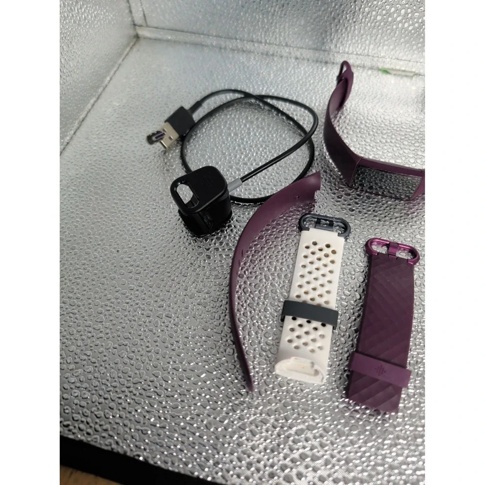 Fitbit Charge 4 Advanced Fitness Tracker Rosewood Charging Cable 2 Xtra Bands VG